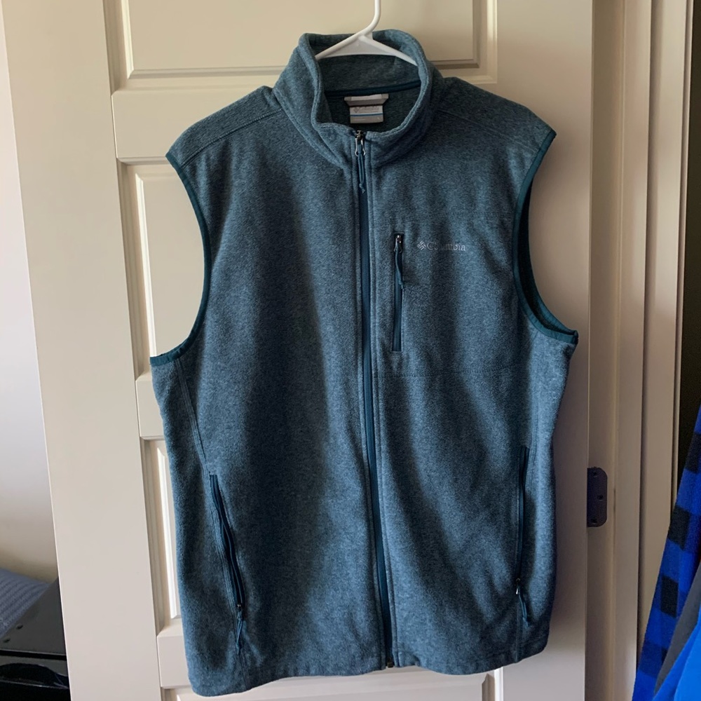 Columbia vest, never worn